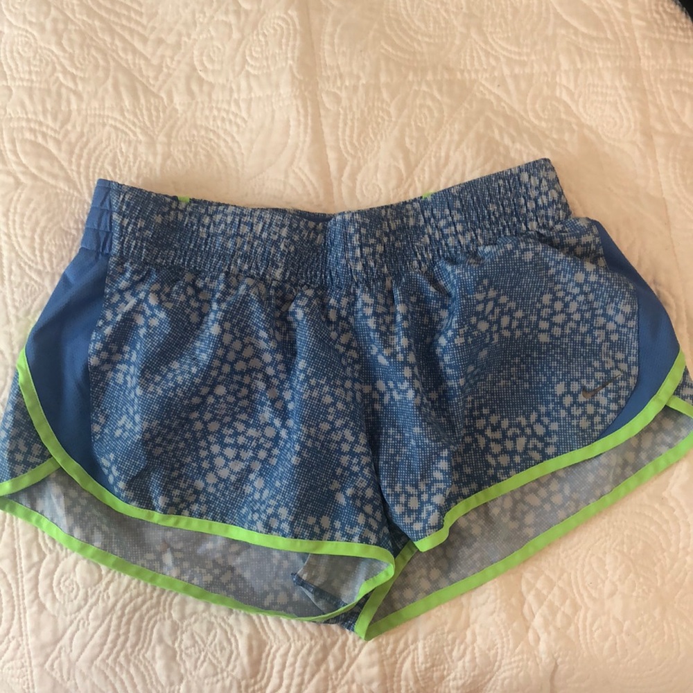 nike shorts